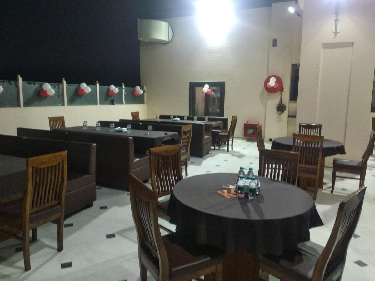 Hotel Kala Mandir Palace Bikaner Buitenkant foto