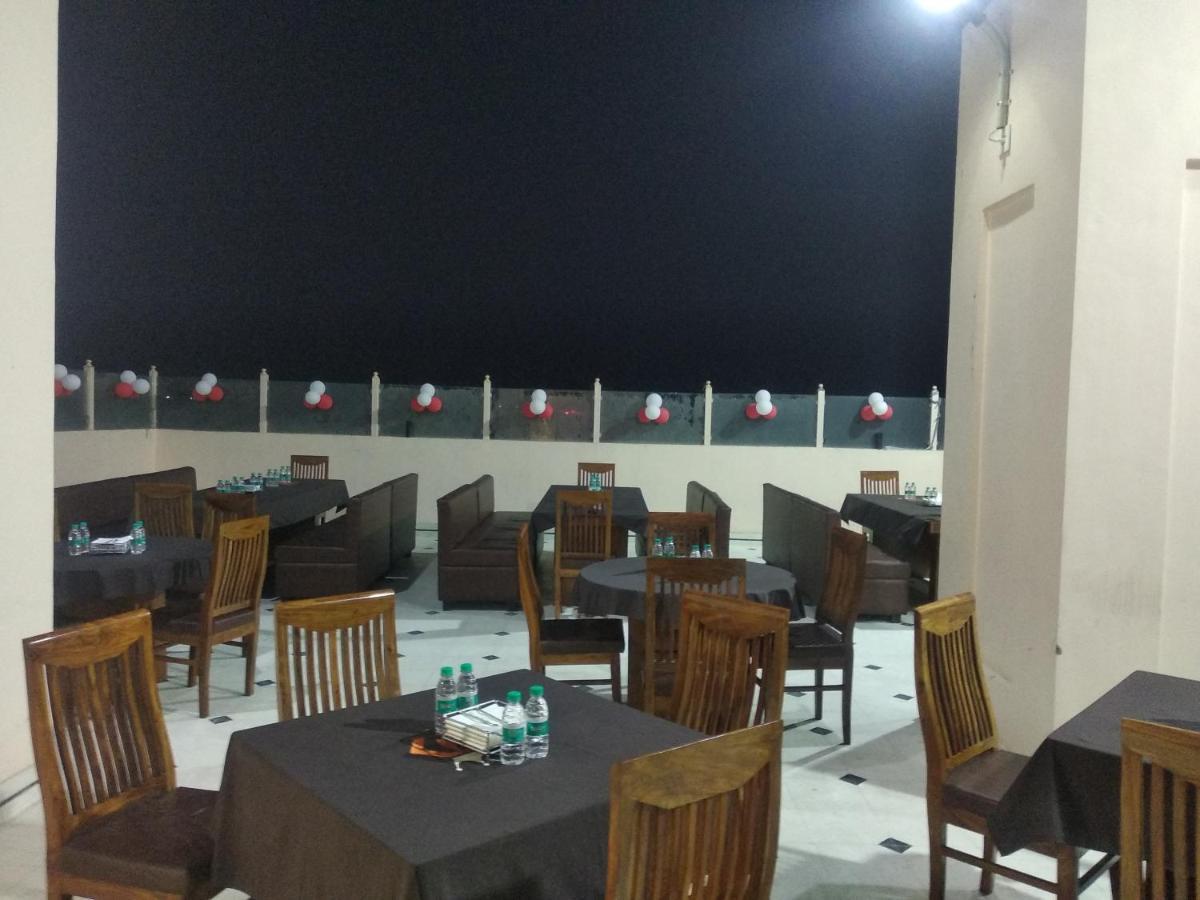 Hotel Kala Mandir Palace Bikaner Buitenkant foto